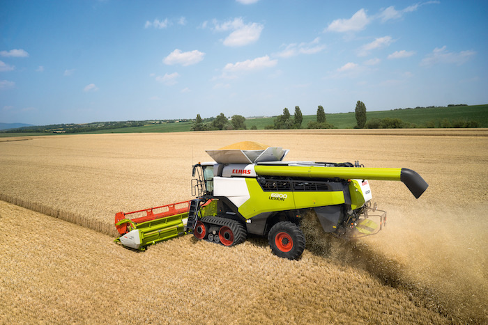 Claas Introduces The Lexion 6000 Series Straw Walker Combines Farm Equipment 0045