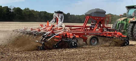 Kuhn-Krause-Cover-Crop-Equip