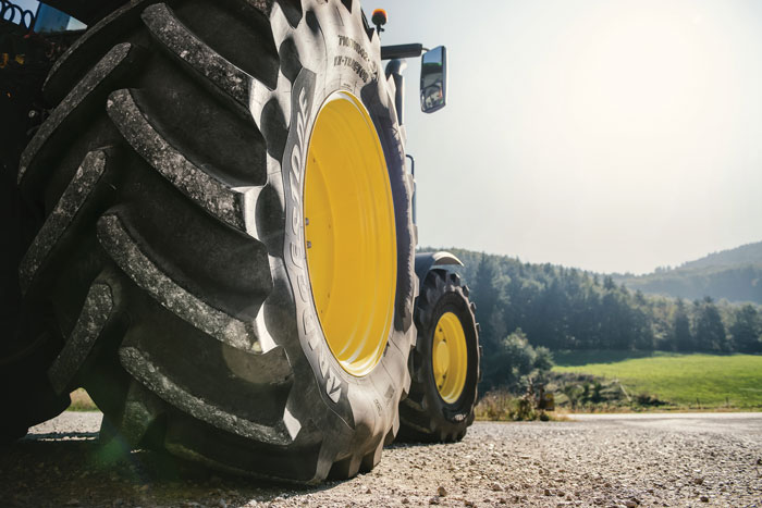 Firestone-Ag-Bridgestone-VX-TRACTOR.jpg